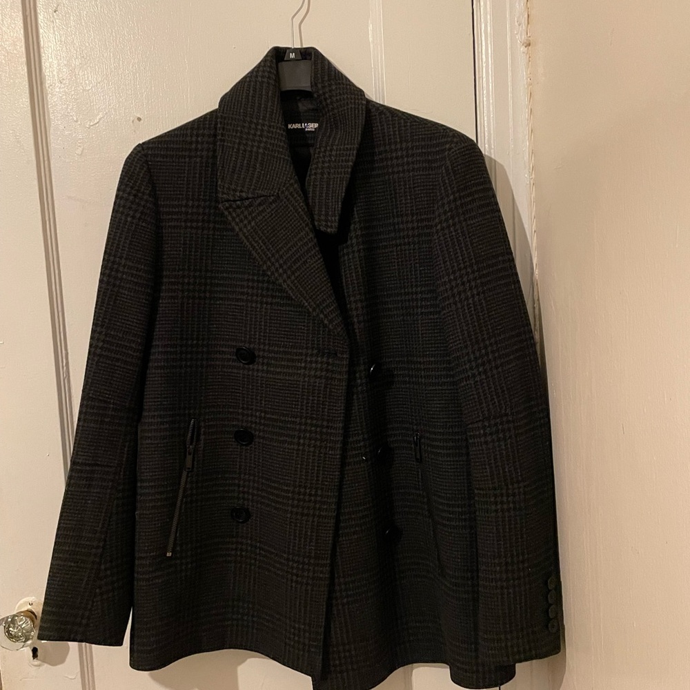 Like new - Picture 2 of 4